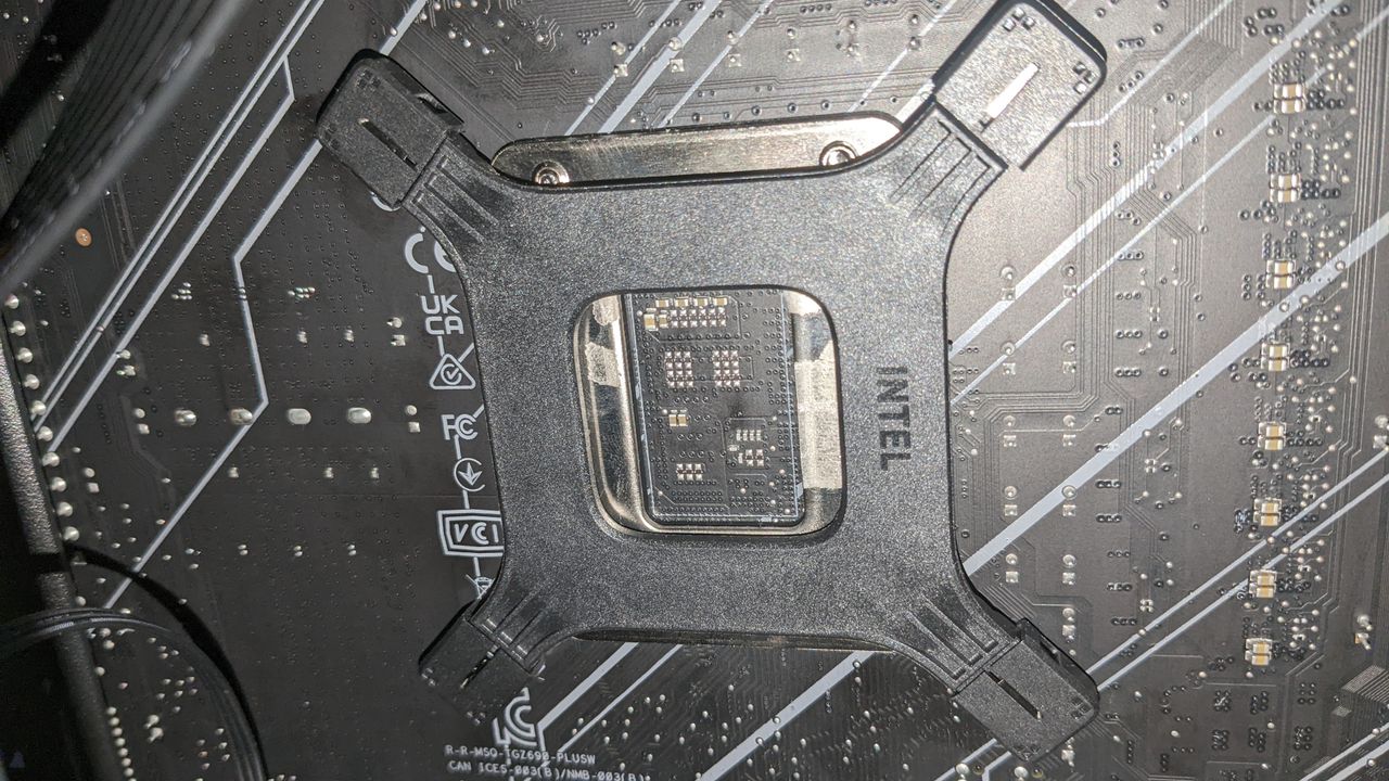 DeepCool LT720 AIO