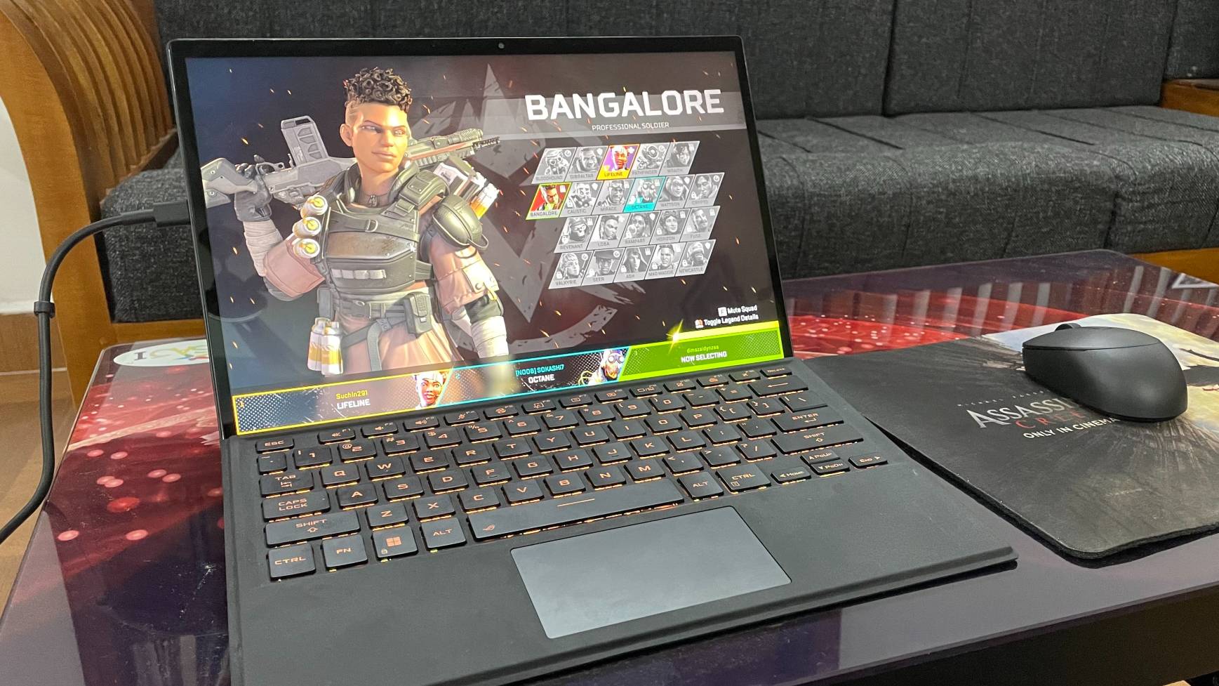 Asus ROG Flow Z13 gaming performance while playing Apex Legends