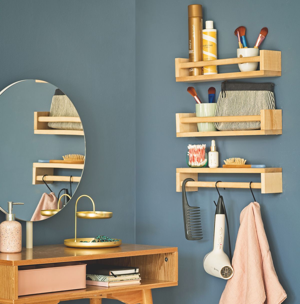 Dynamic Storage: DIY Box Shelves