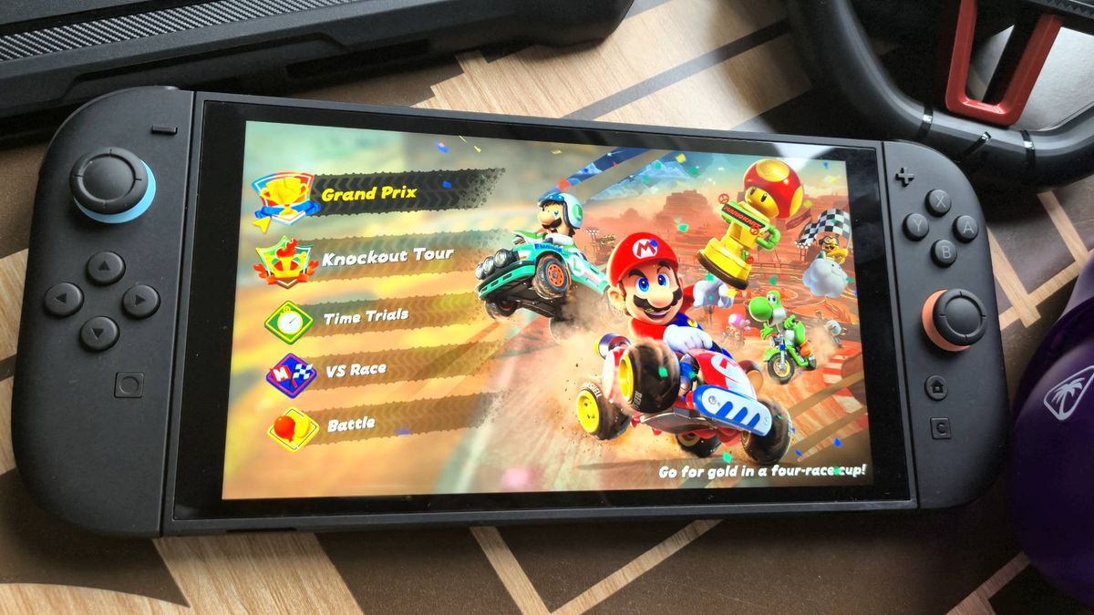 Nintendo Switch NINTENDO 【美品】 Restored Nintendo Switch - Animal Crossing: New Horizon