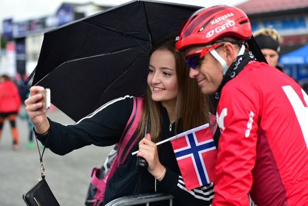 A fan gets a selfie with Alexander Kristoff (Katusha)