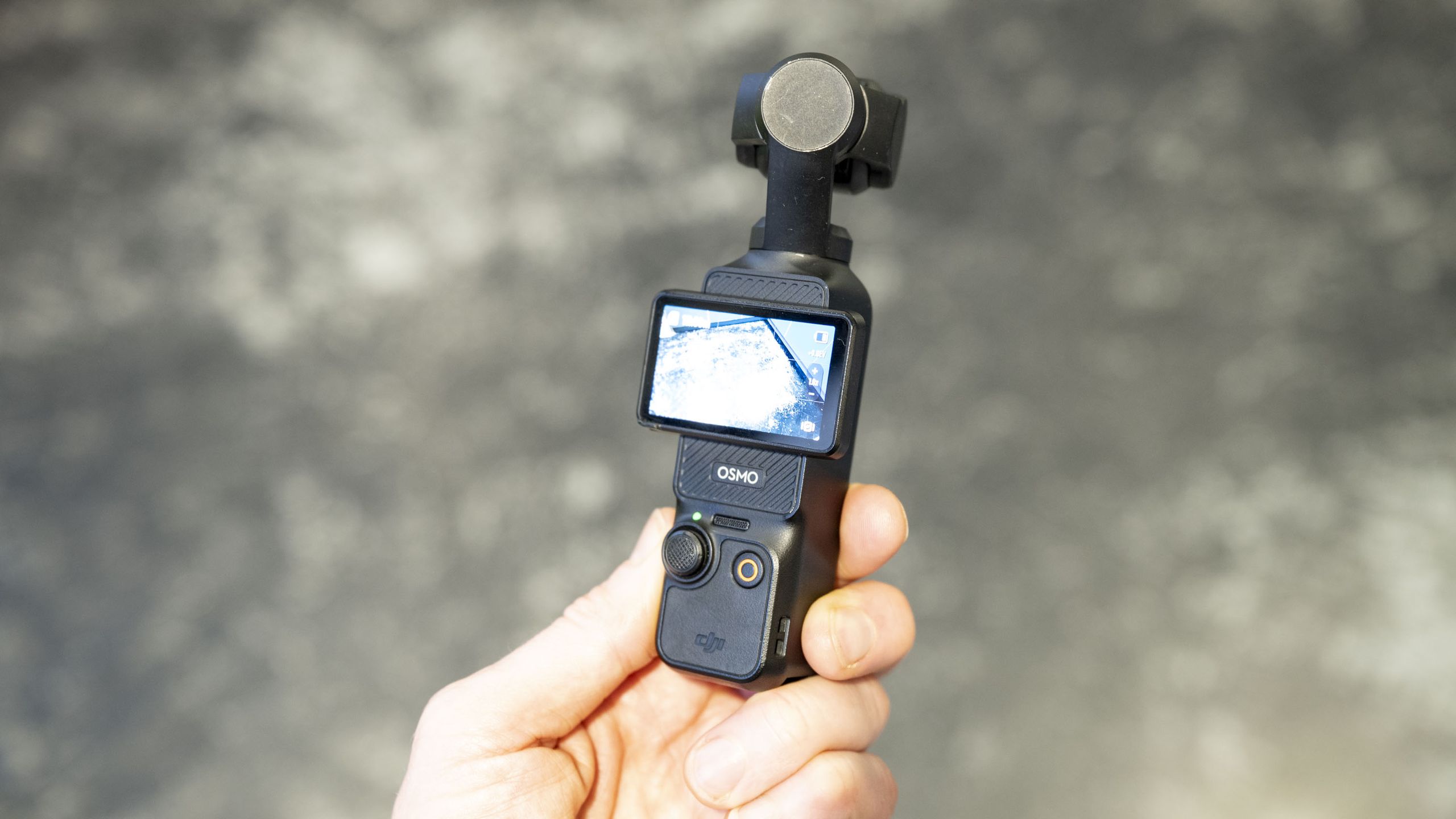 DJI Osmo Pocket 4 baru saja bocor lagi secara besar-besaran — dan peluncuran kamera vlogging tidak lama lagi