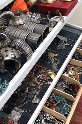 how to store jewellery