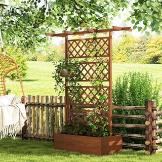 Outsunny Wood Planter with Trellis