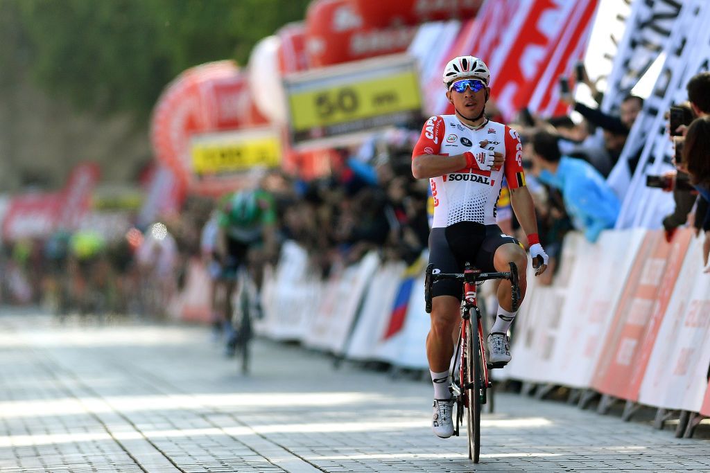 Caleb Ewan calabrates his win