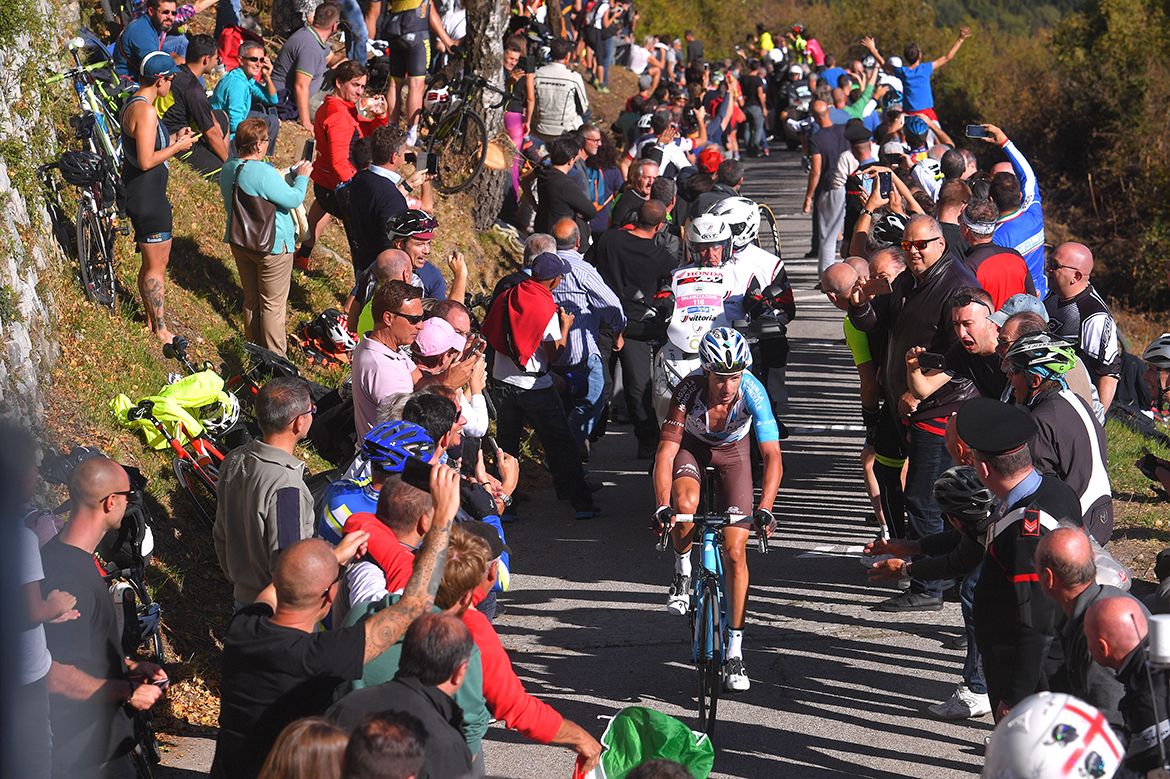 Mickael Cherel (AG2R La Mondiale) on the attack