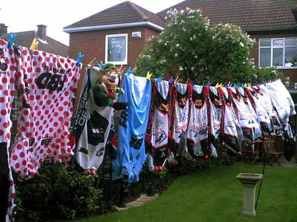 Conor the leprechaun makes an appearance on the clothes line
