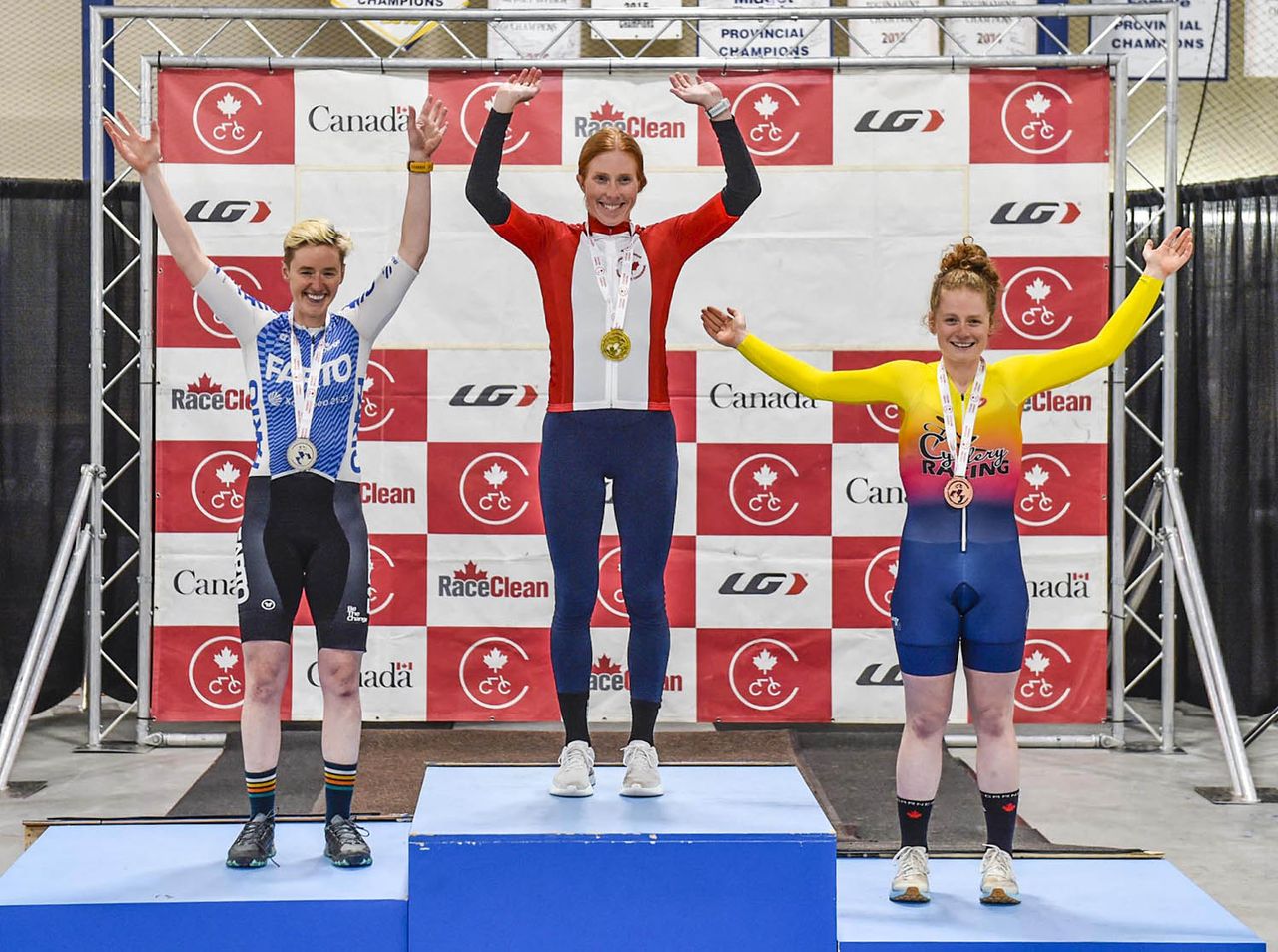 Womens podium: L to r - Marie-Soleil Blais, Paula Findlay, Ngaire Barraclough