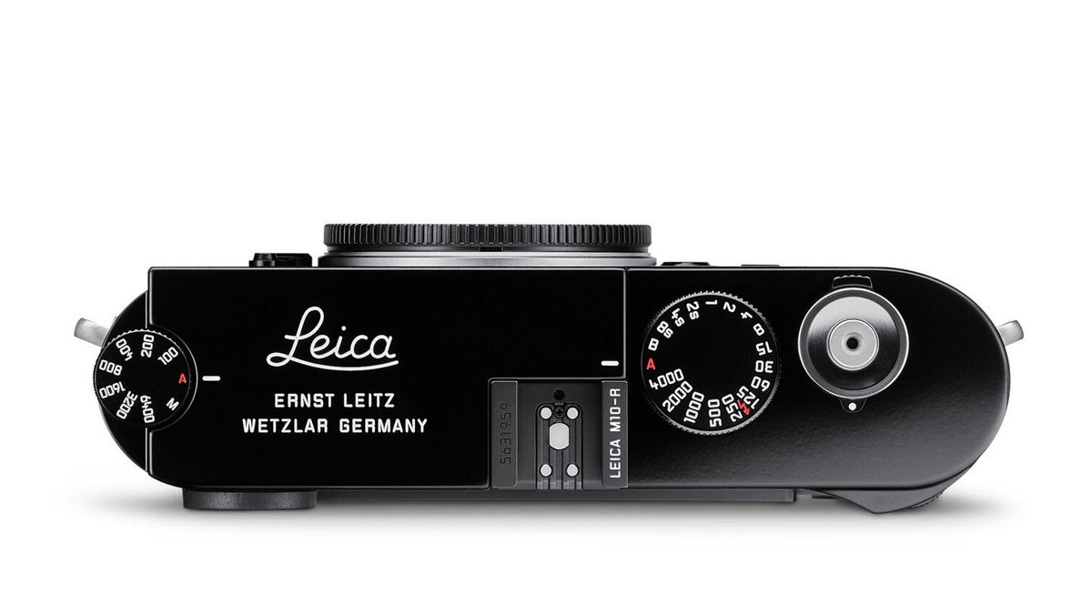 Leica M10-R Black Paint Finish