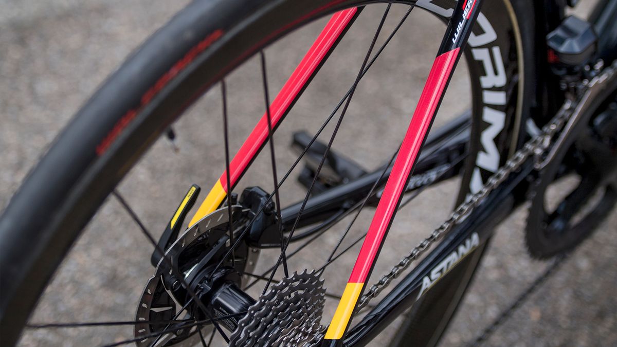 Luis Leon Sanchez's Spanish champion's themed Wilier Zero SLR