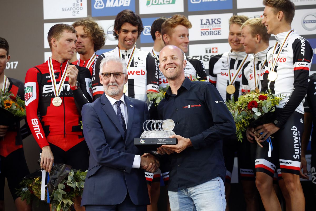 Brian Cookson with the men's TTT podium in Bergen