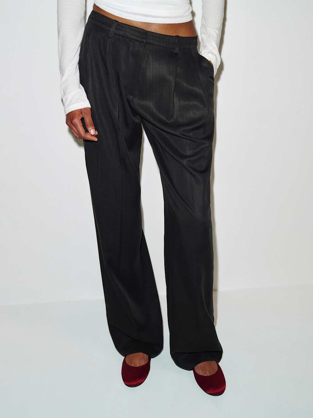 Frances Low Rise Relaxed Pant