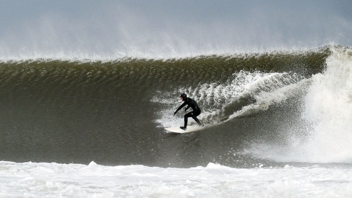 Best Surfboard For Weak Waves at Jodi Miller blog