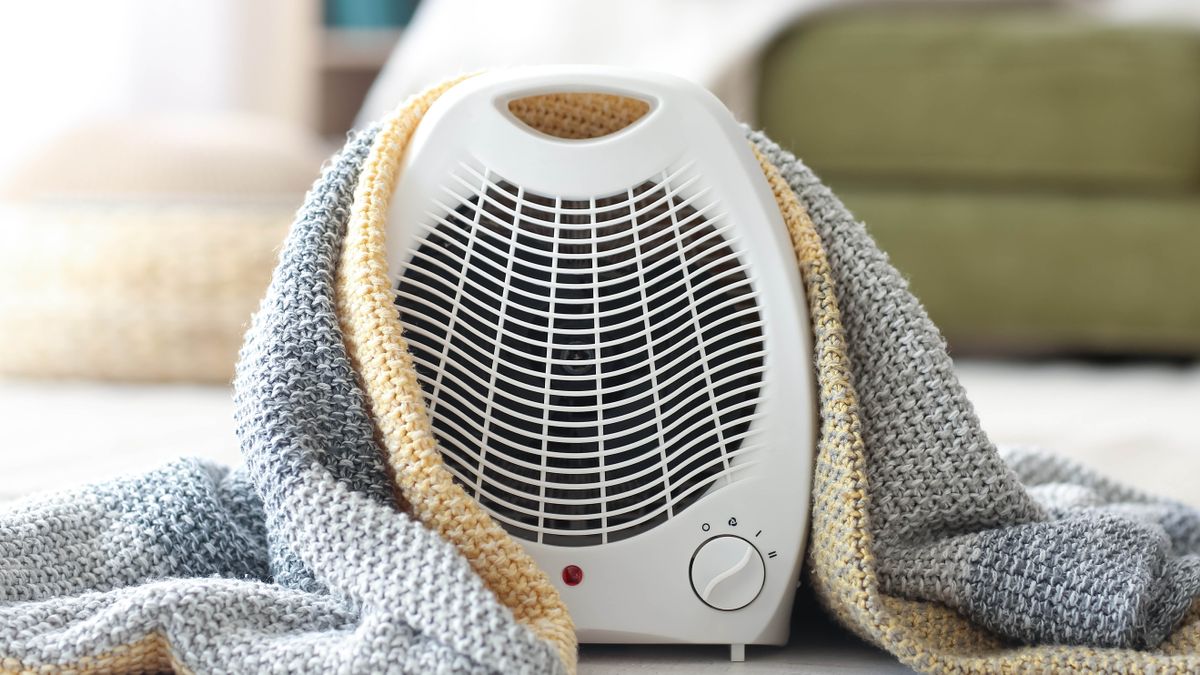 Is It Okay To Sleep With A Space Heater On Is it safe to use a space heater at night? Here’s what the experts say