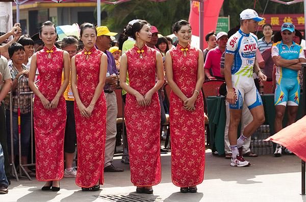 Stage winner Tom Veelers (Skil Shimano) is called up onto the podium in Wenchang.