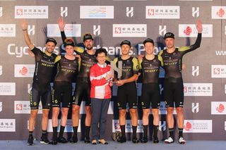 Mitchelton-Scott win the 2018 Hammer Hong Kong