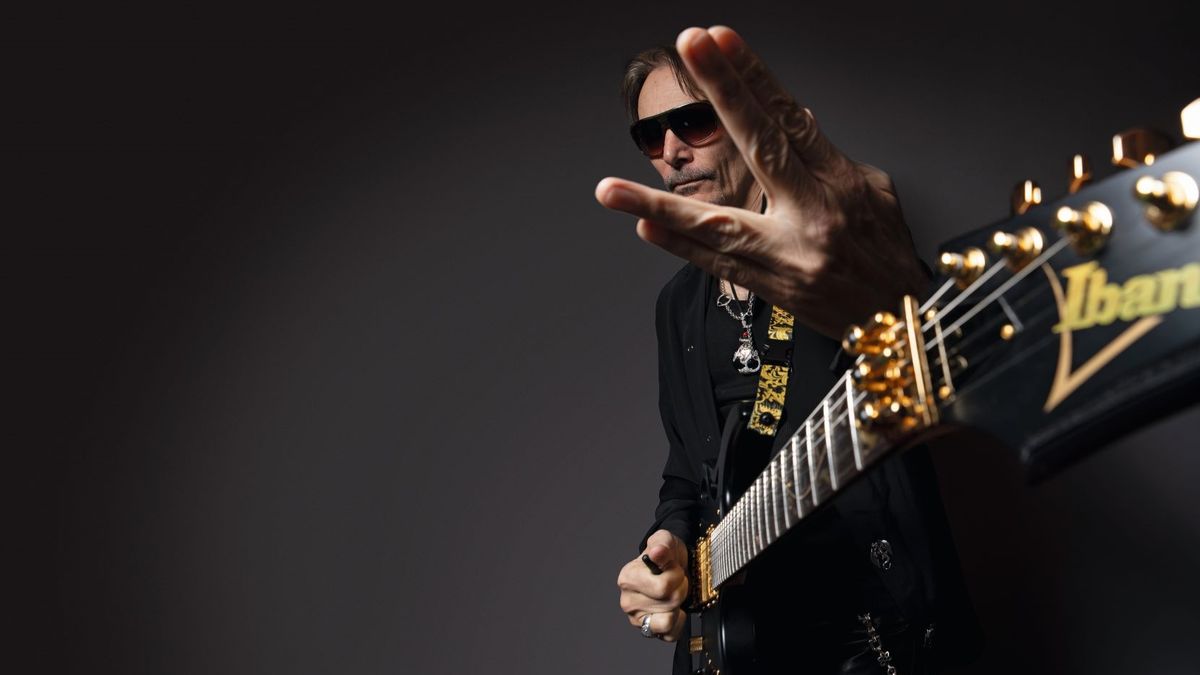 Steve Vai