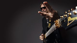 Steve Vai