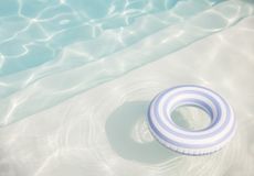 An inflatable pool ring