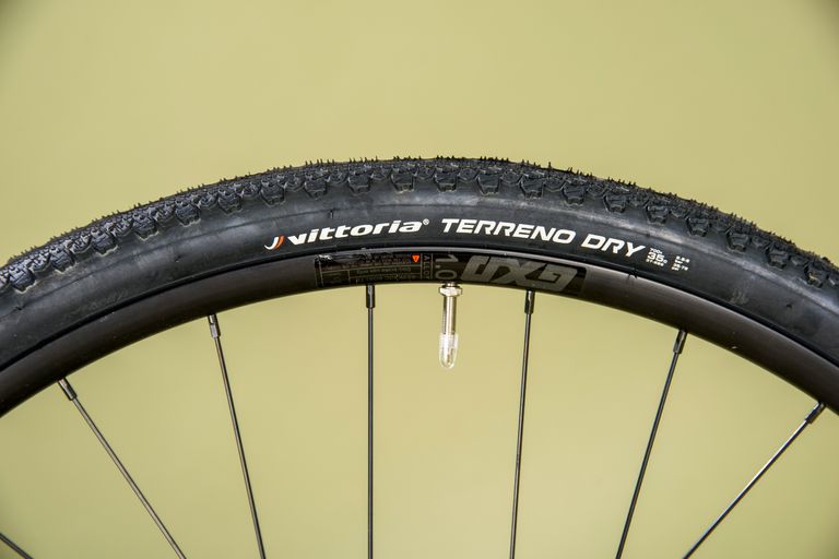 Cannondale Topstone 4 review great frame; 