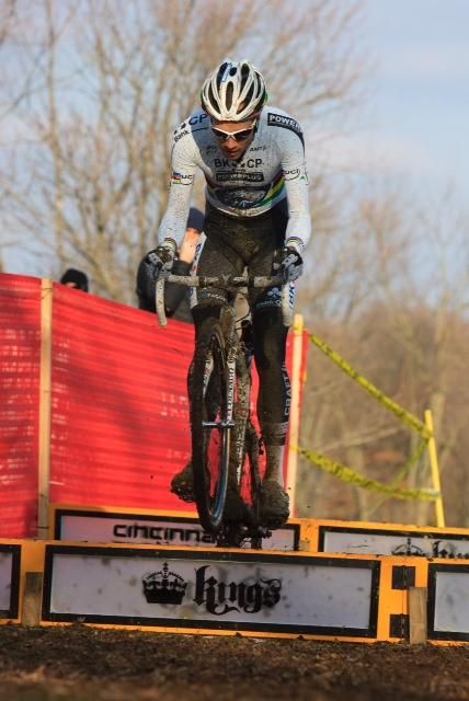 World champion Niels Albert jumps the barriers
