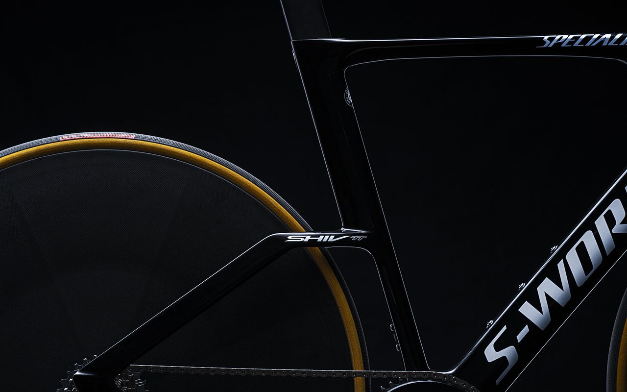 A look at the radical rear end of the Specialized Shiv TT