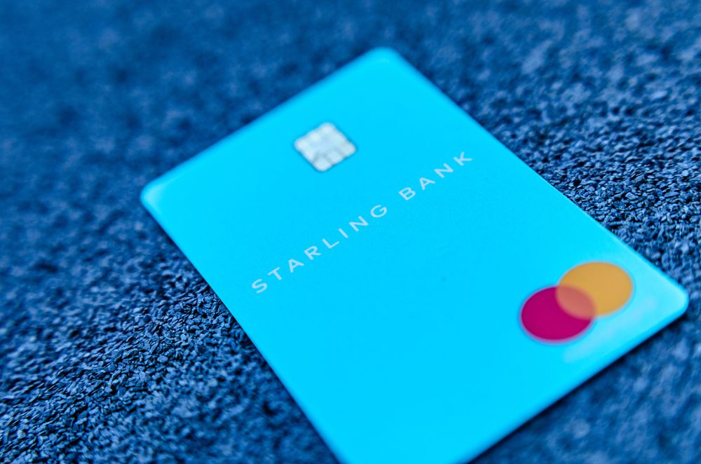 Starling&amp;#039;s banking card on a carpet 