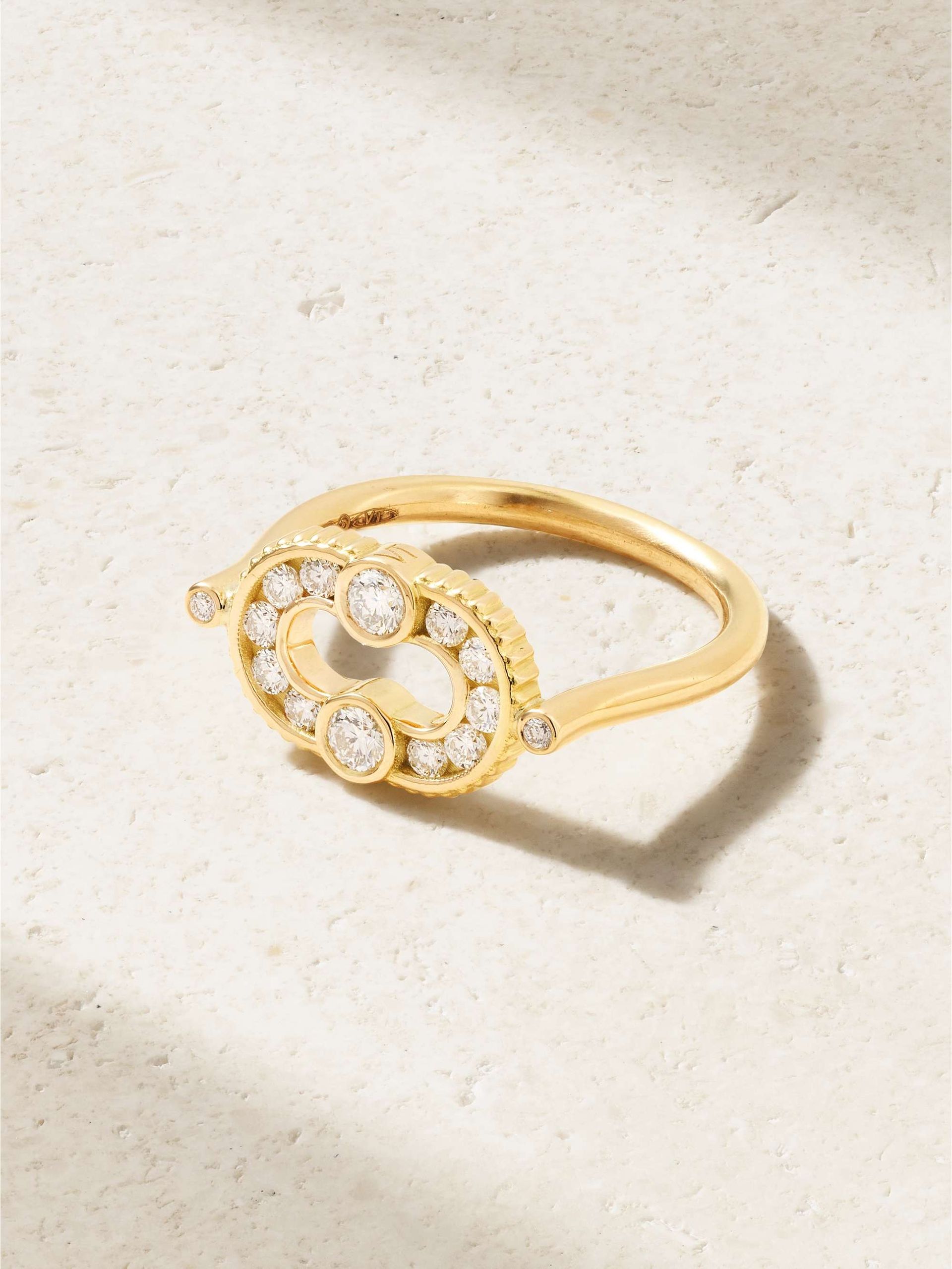 Magnetic 18-Karat Gold Diamond Ring