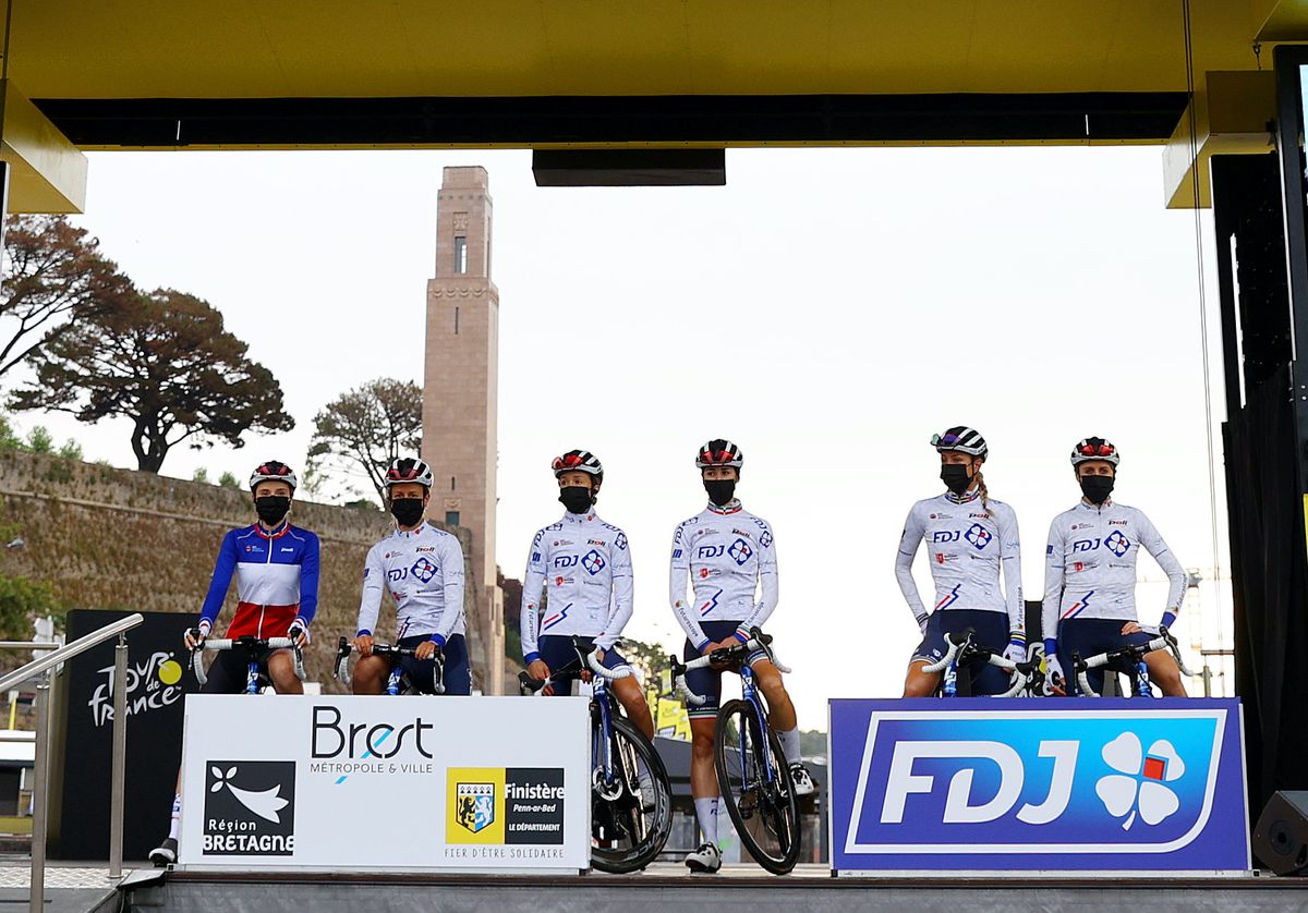 FDJ Nouvelle Aquitaine Futuroscope line up at La Course by Tour de France 2021