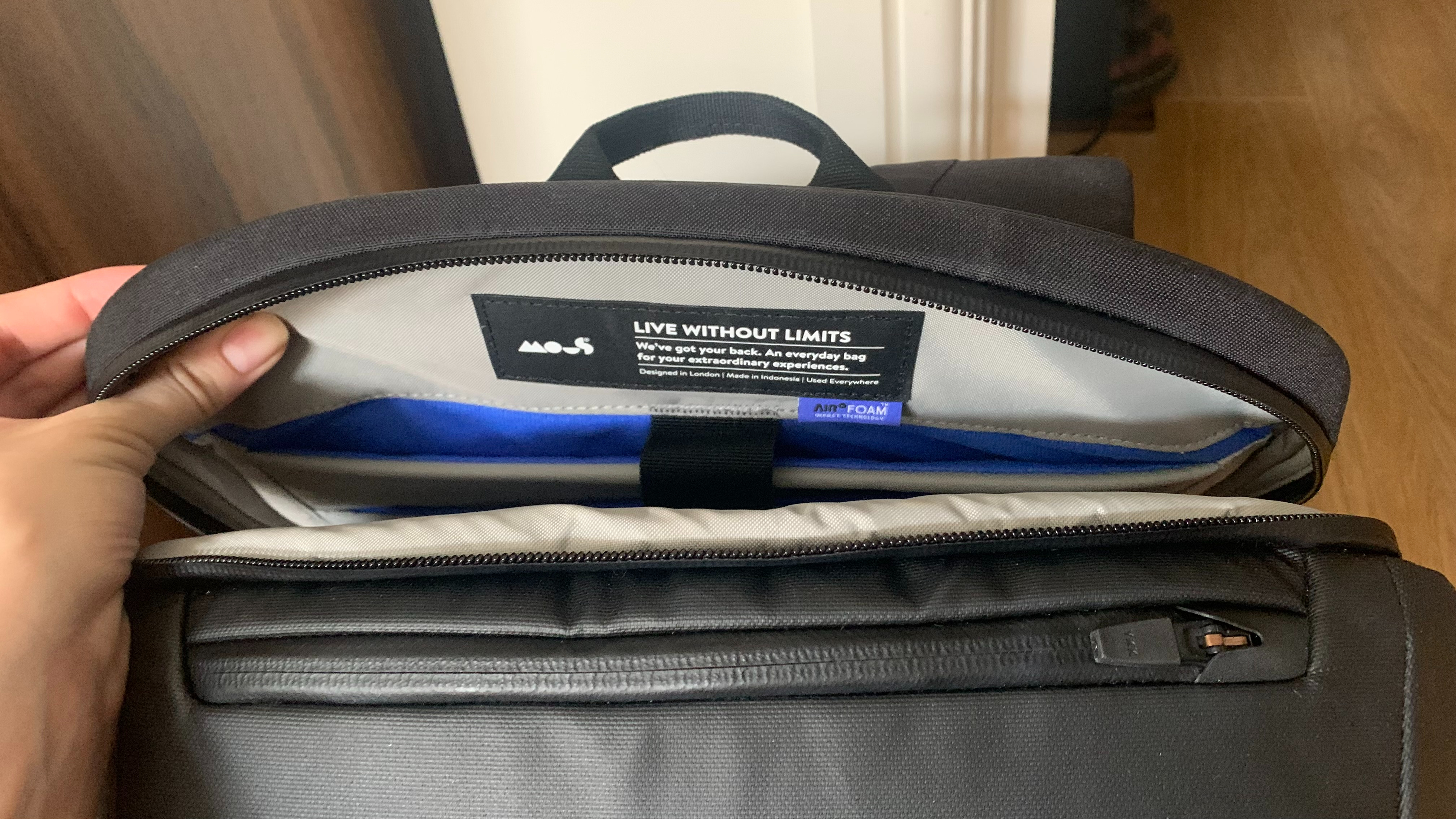 Mous 25L backpack back laptop compartment