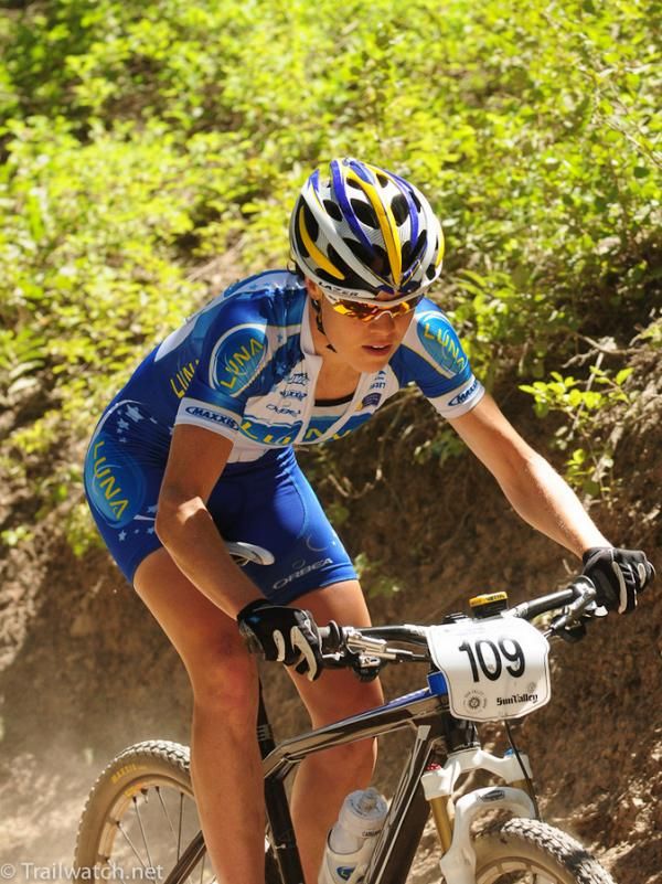 Georgia Gould (Luna Pro Team) descending on lap two
