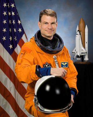 Official portrait of astronaut Stanley G. Love, a mission specialist of STS-122.