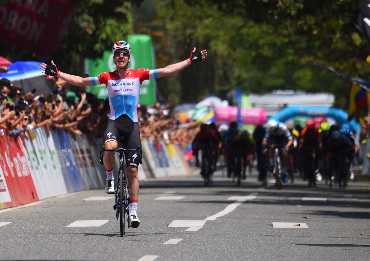 Bob Jungels (Deceuninck-Quickstep) wins stage 4