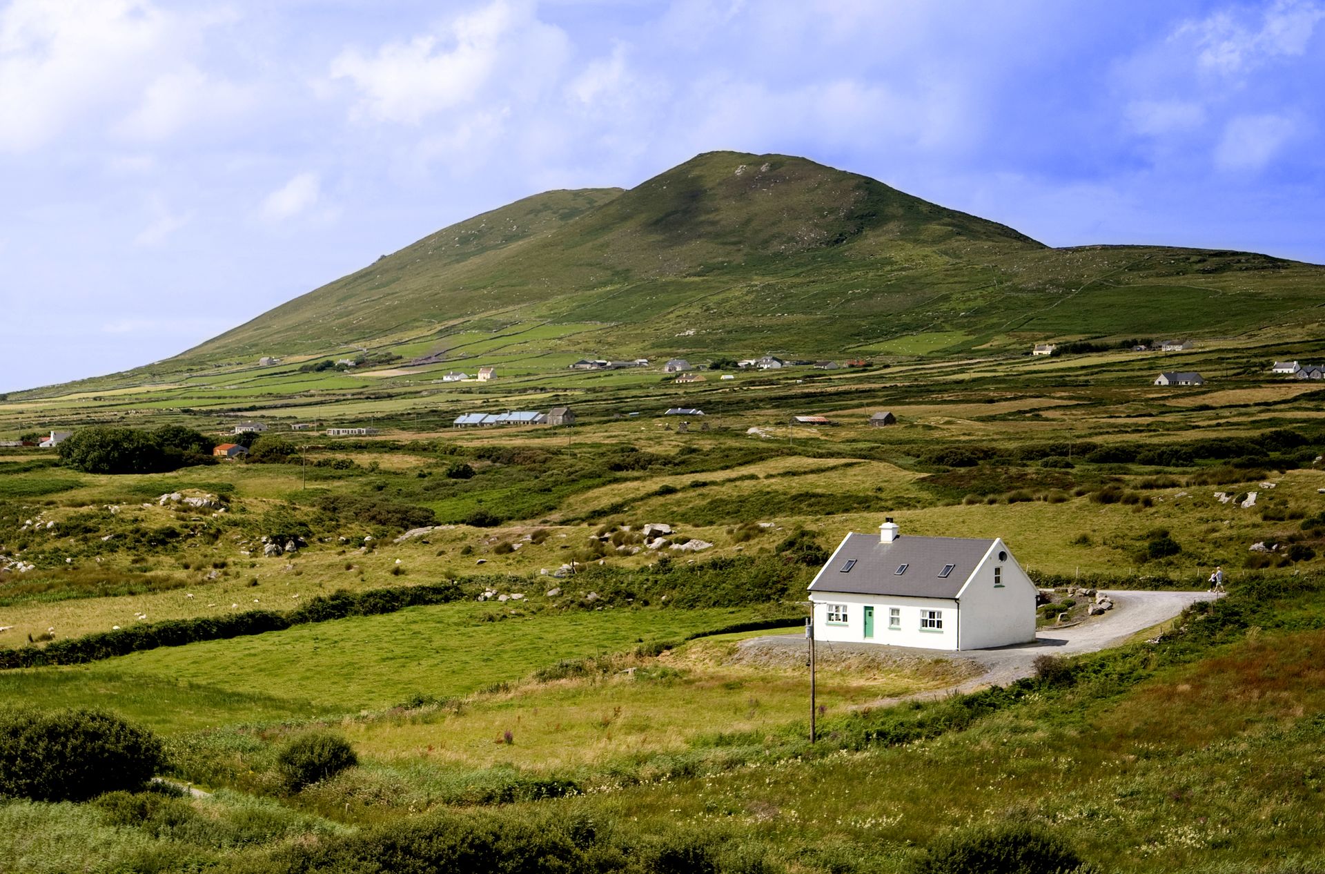A home nestled in the Irish countryside