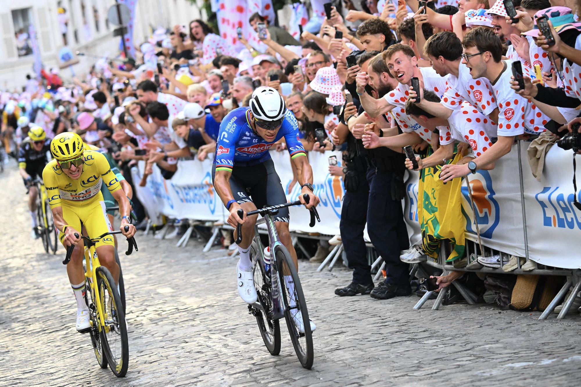 'A year I was thinking about this' – Mathieu van der Poel moves from pneumonia-spoiled run to Tour de France Paris stage dream
