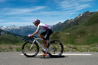 Tour Féminin des Pyrénées: Paula Blasi claims overall victory as unstoppable breakaway rider Eline Jansen crashes and goes on to take stage 3 win