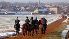 Racing-snow-pic-alamy-CEE3821.jpg