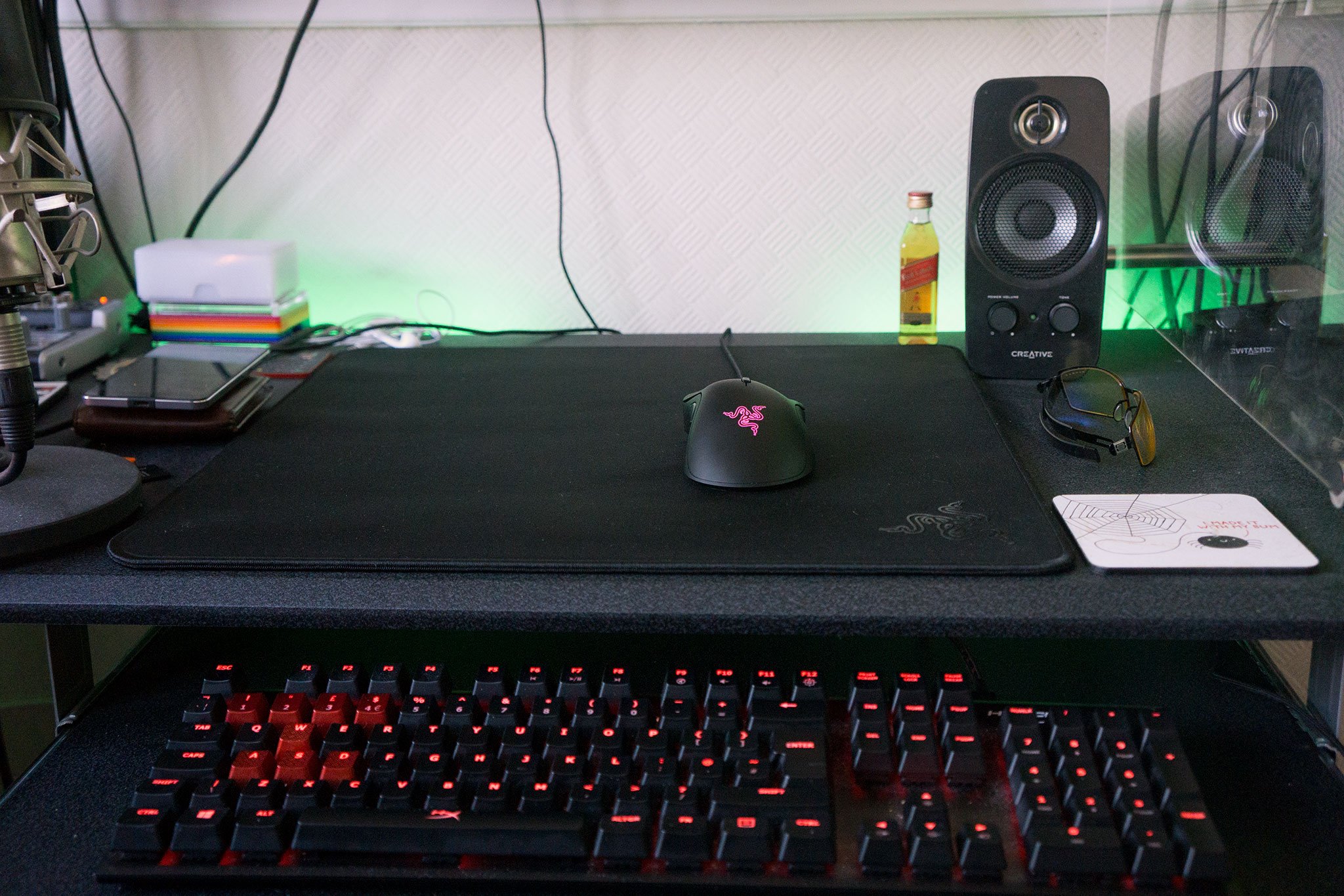 Razer Gigantus. Razer Gigantus NIP Edition. Мышка Razer Gigantus. Razer Gigantus v2 - XXL - ESL Edition.