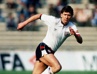 Bryan Robson playing for England in 1988