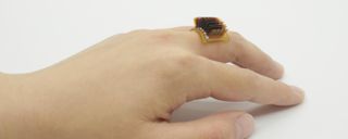 A ring powered by thermoelectric generators