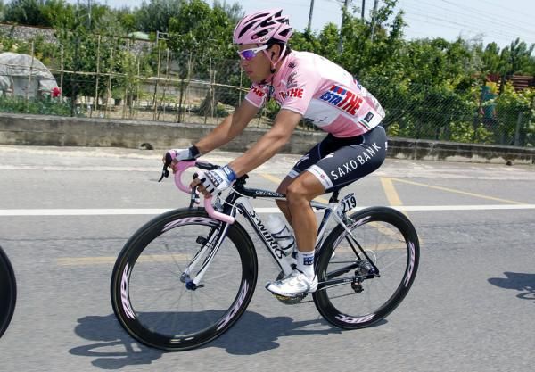 Richie Porte (Saxo Bank) lost time, but he's still got a healthy overall lead