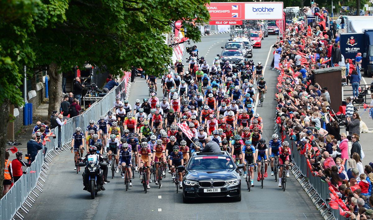 The race about to get underway