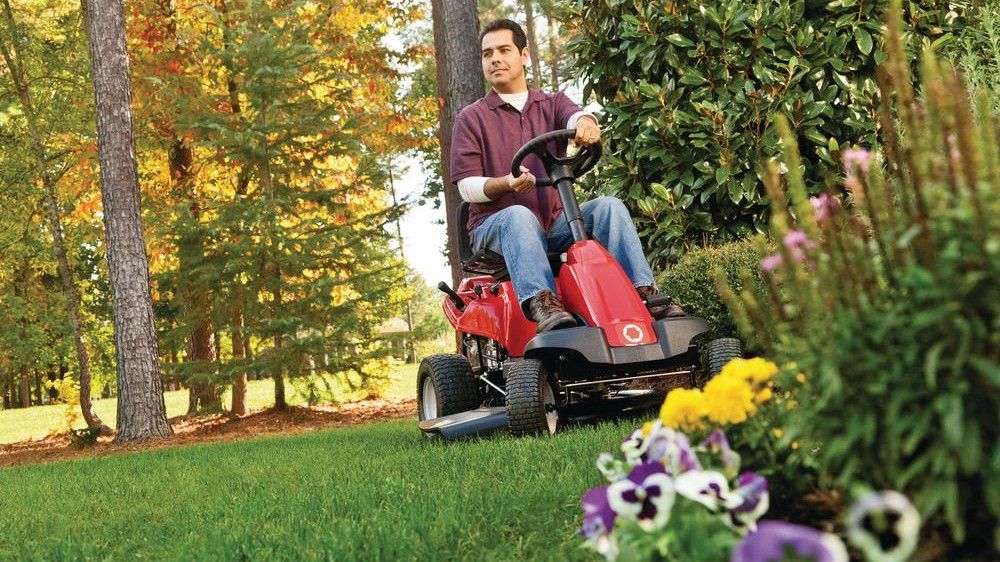 What to consider when buying a rider lawn mower