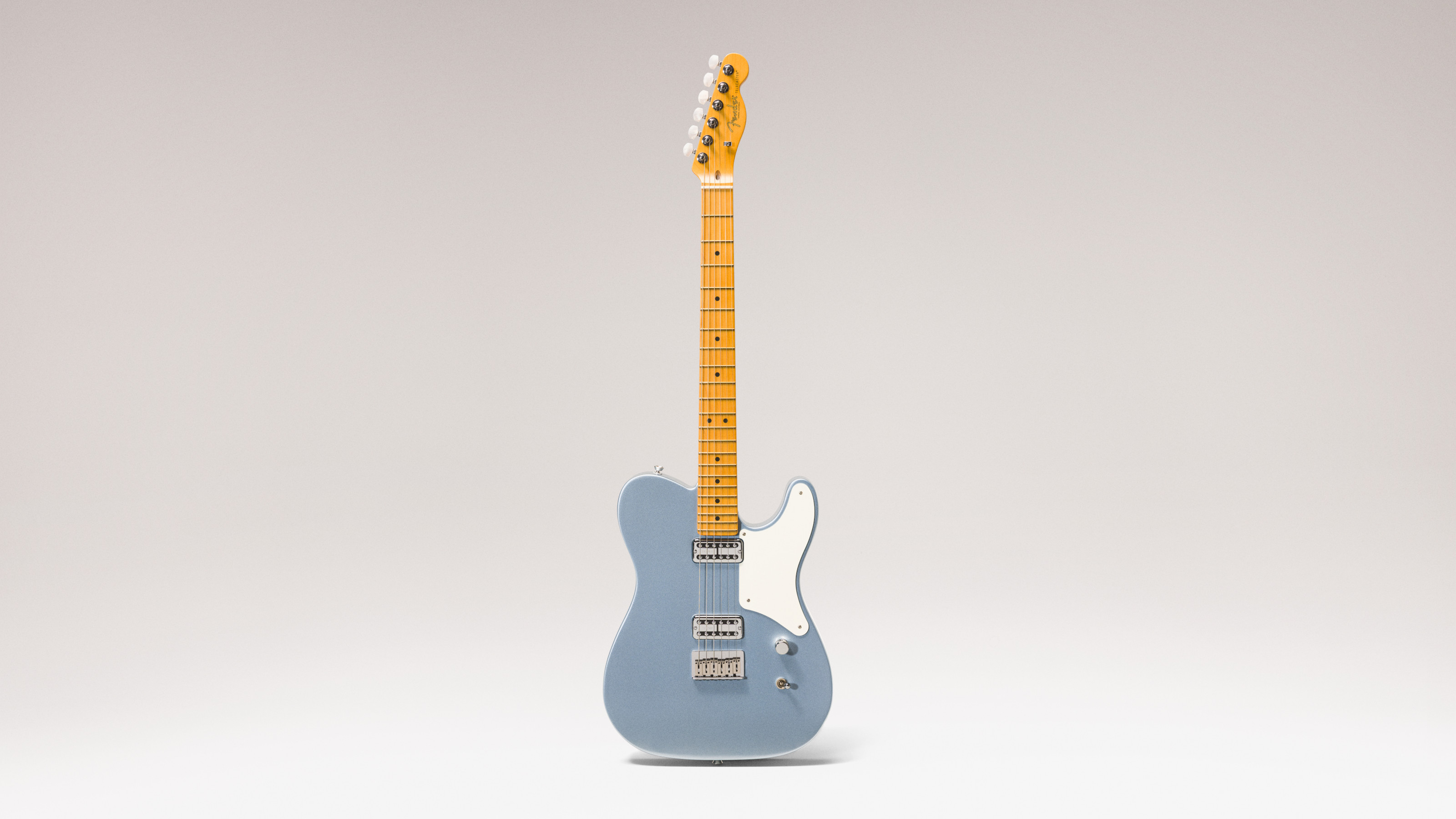 75th Anniversary American Professional Classic Cabronita Fender Telecaster in Ice Blue Metallic