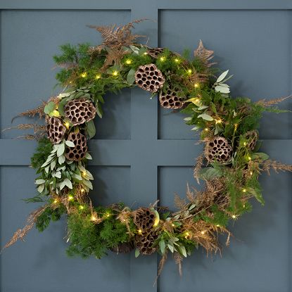 How to make a Christmas wreath from foraged bits and bobs | Ideal Home