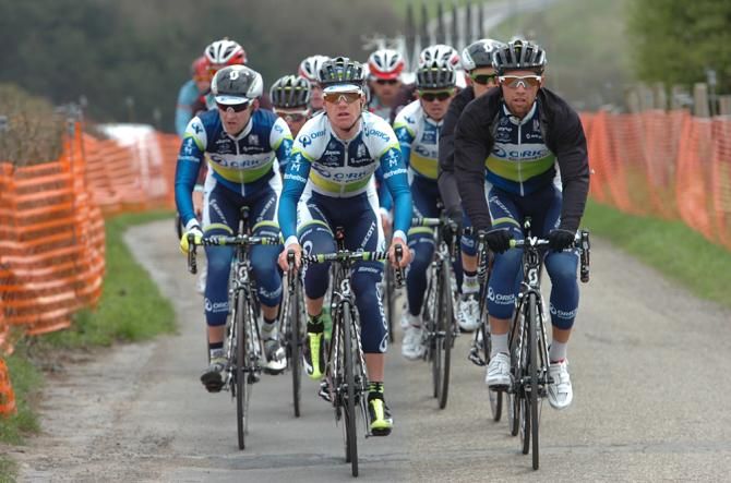 Orica-GreenEdge gets a feel for La Redoute in training