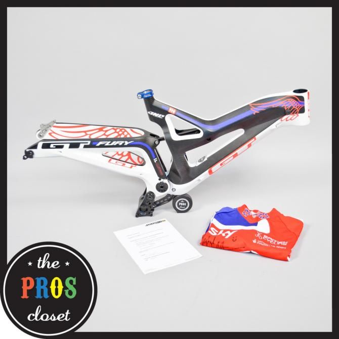 Rachel Atherton's frame used at 2012 downhill Worlds