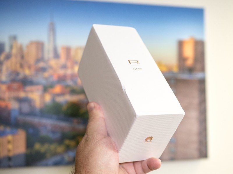 Huawei P8 lite in the box