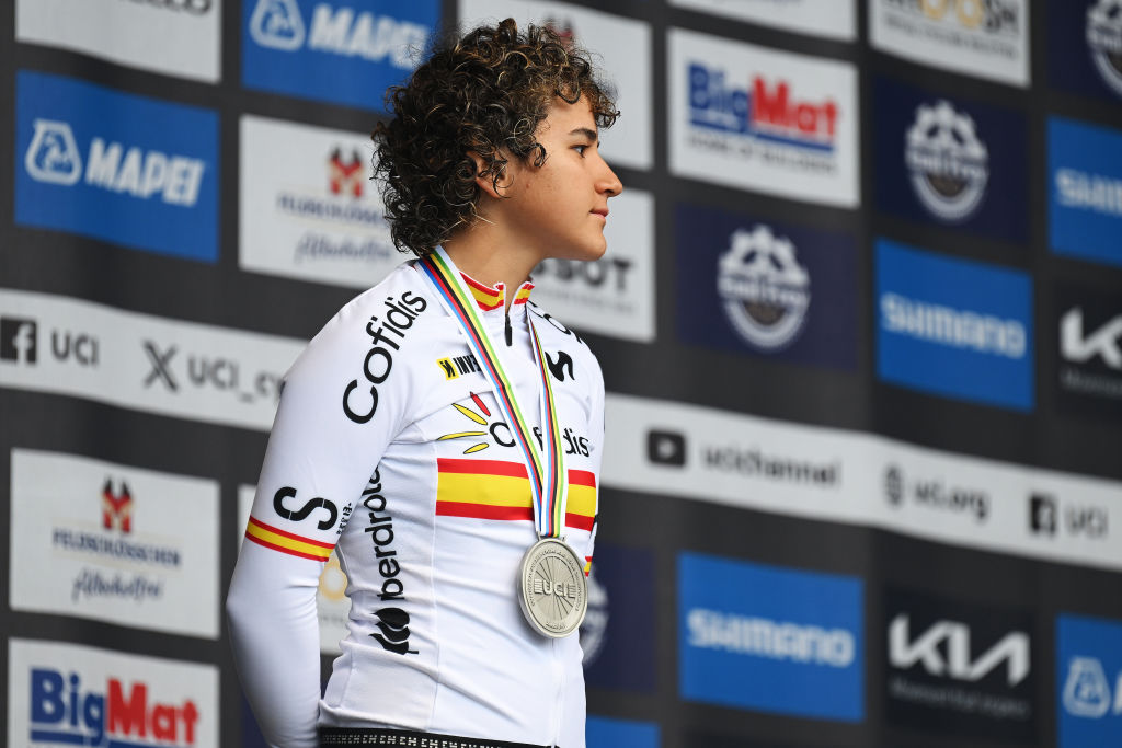 ZURICH, SWITZERLAND - SEPTEMBER 26: Silver medalist Paula Ostiz of Team Spain poses on the podium during the 97th UCI Cycling World Championships Zurich 2024, Women's Junior Road Race a 73.5km one day race from Uster to Zurich / #UCIWWT / on September 26, 2024 in Zurich, Switzerland. (Photo by Dario Belingheri/Getty Images)