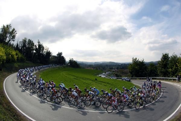 A spectacular hairpin curve